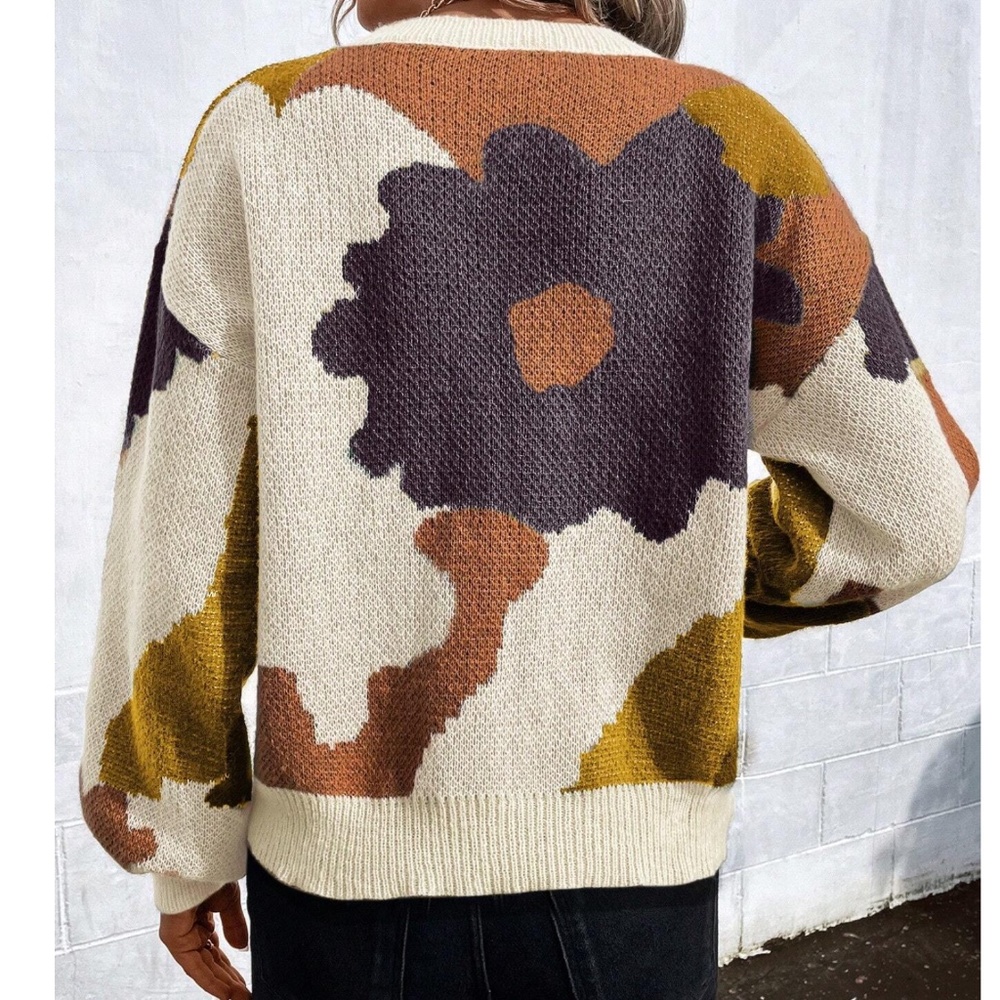 Cozy Floral Print Oversized Sweater Top - Picture 3 of 7
